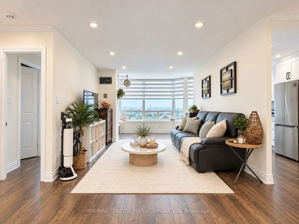 120 Promenade Circle 1509, Vaughan