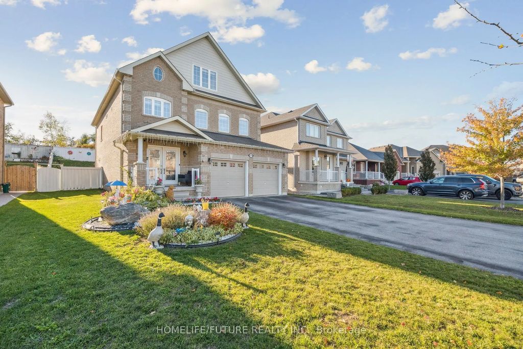 2048 Mcneil Street, Innisfil