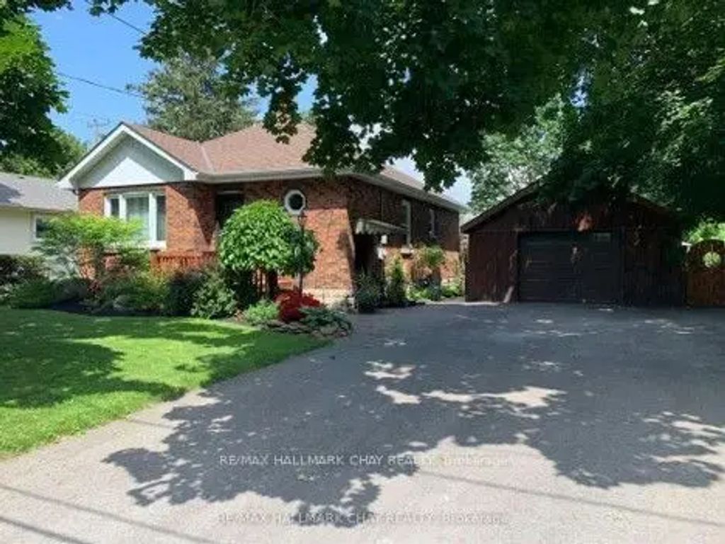 77 Church Street S, New Tecumseth