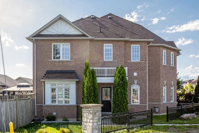 2417 Bur Oak Avenue, Markham