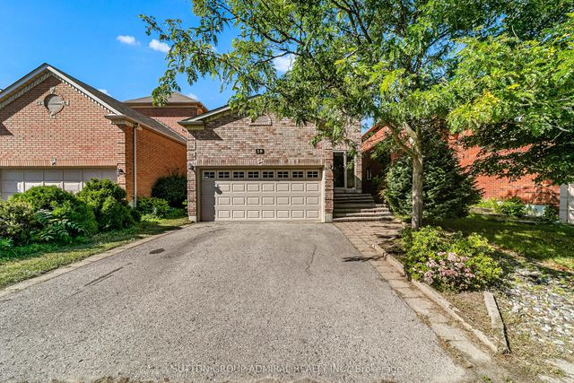 18 Buckhorn Avenue, Richmond Hill
