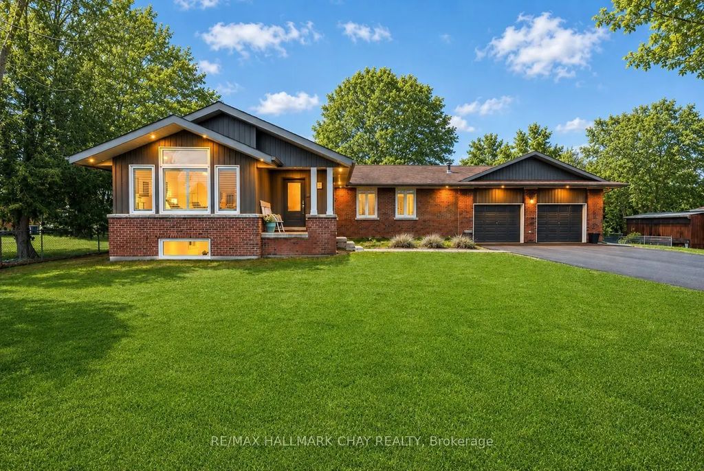 1587 Mount Albert Road, East Gwillimbury