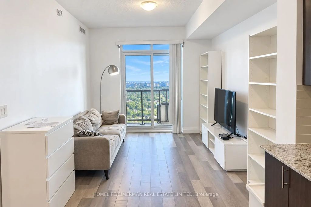7171 Yonge Street 2103, Markham
