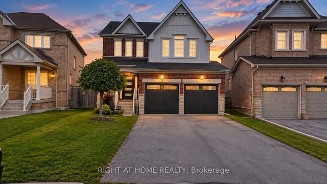 15 Sundragon Trail, Bradford West Gwillimbury