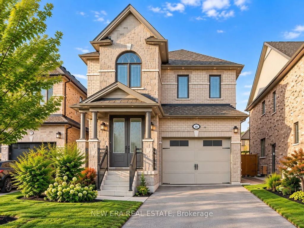 124 Walker Boulevard, New Tecumseth