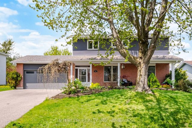 2262 Webb Street, Innisfil