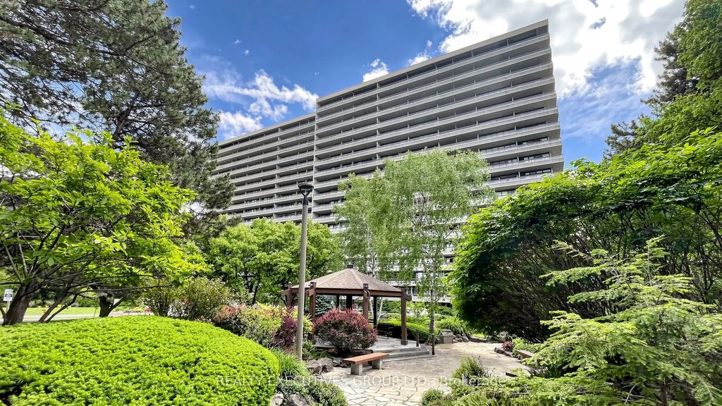 8111 Yonge Street 206, Markham