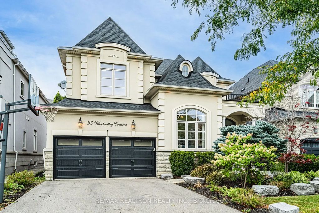 95 Woodvalley Crescent, Vaughan
