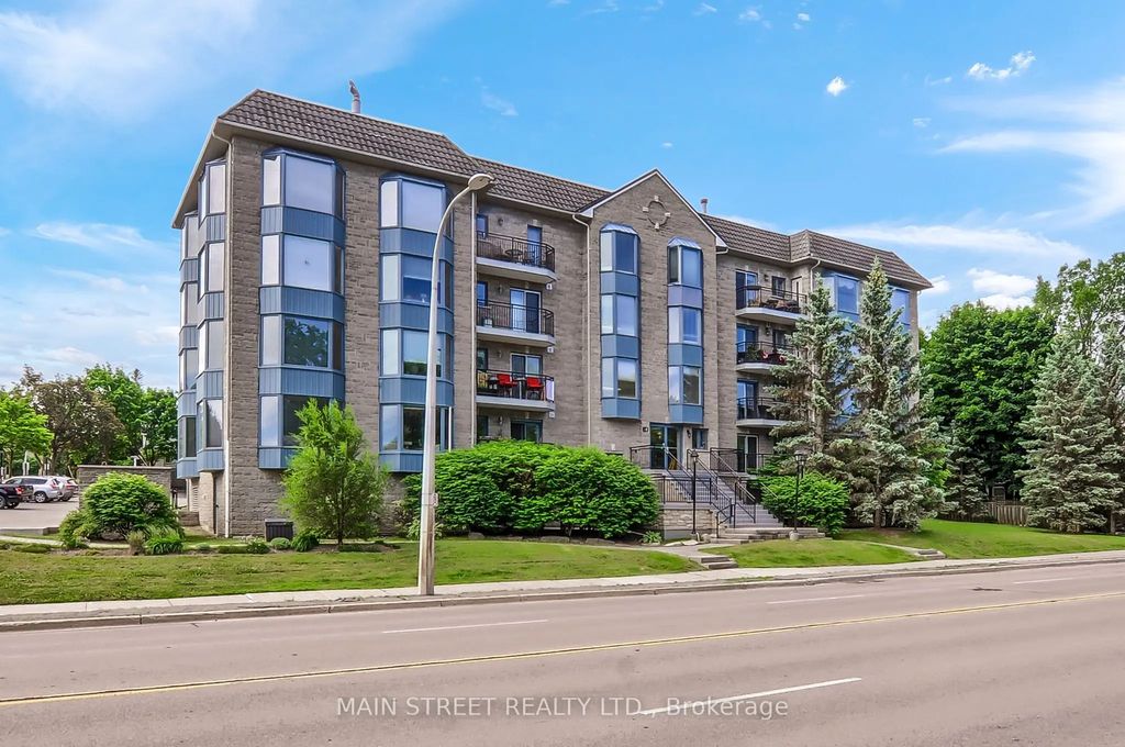 85 W Wellington Street W 306, Aurora