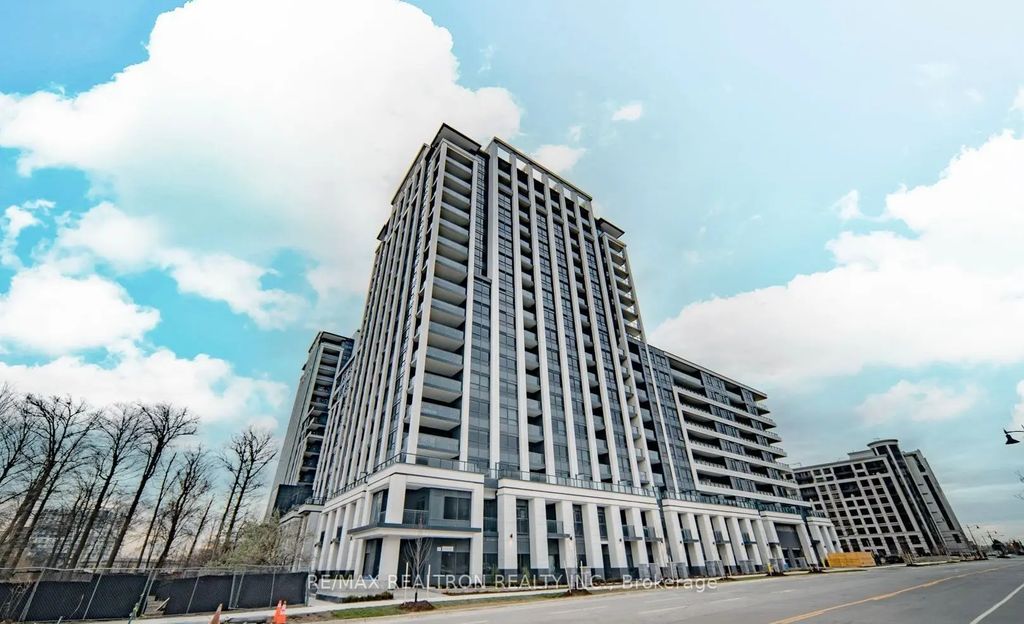 8 Cedarland Drive 925, Markham