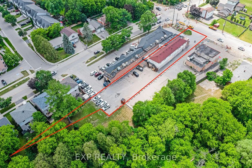 19423 Yonge Street, East Gwillimbury