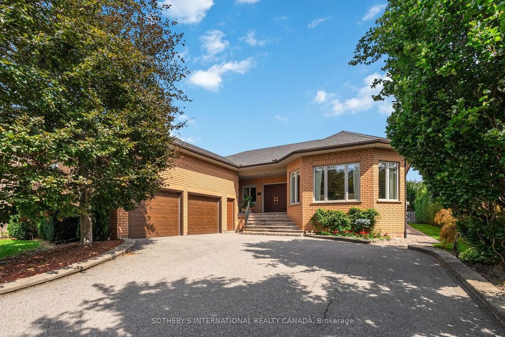 83 Burndean Court, Richmond Hill