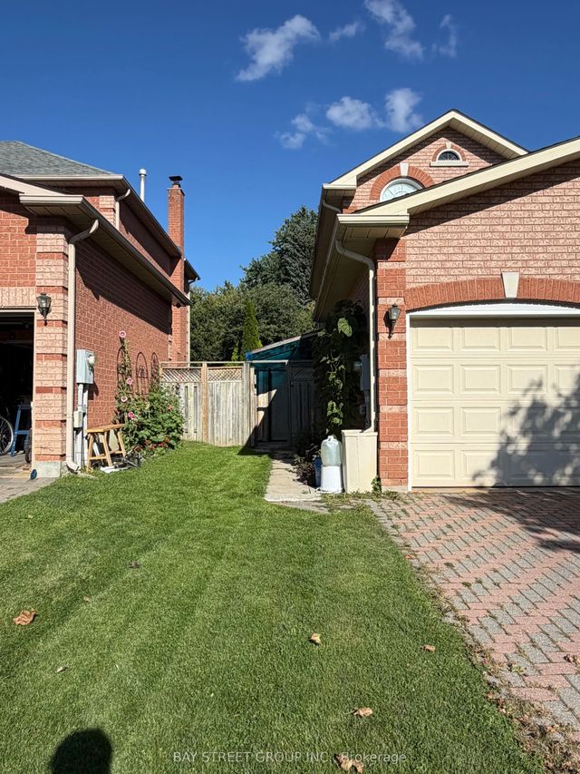 185 Manhattan Drive Basement, Markham