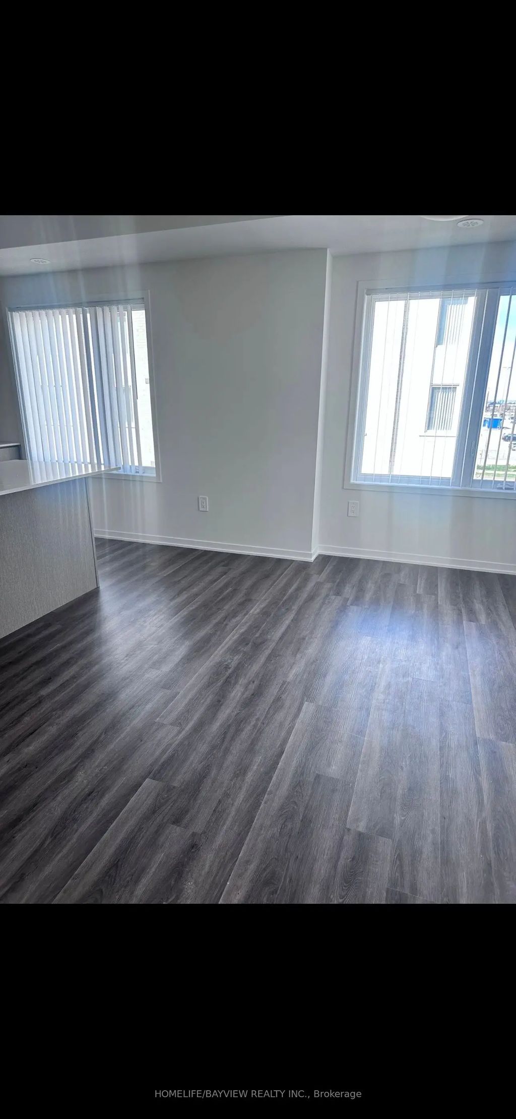 141 Honeycrisp Crescent 199, Vaughan