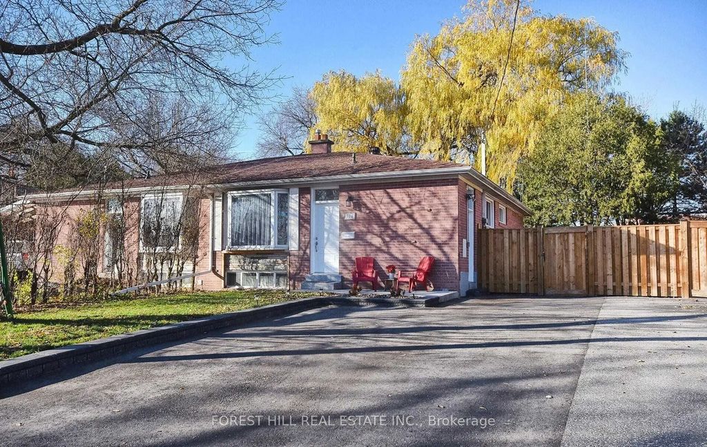304 Demaine Crescent Main Fl, Richmond Hill