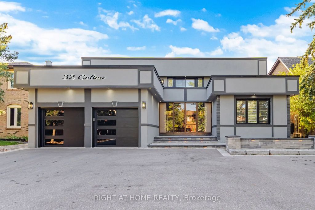 32 Colton Crescent S, Vaughan