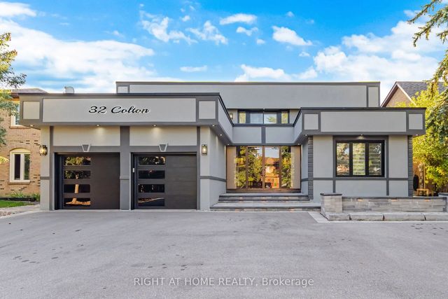 32 Colton Crescent S, Vaughan