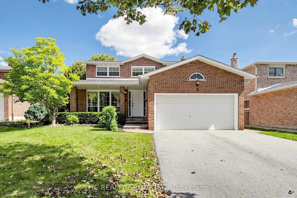 5 Standish Crescent, Markham