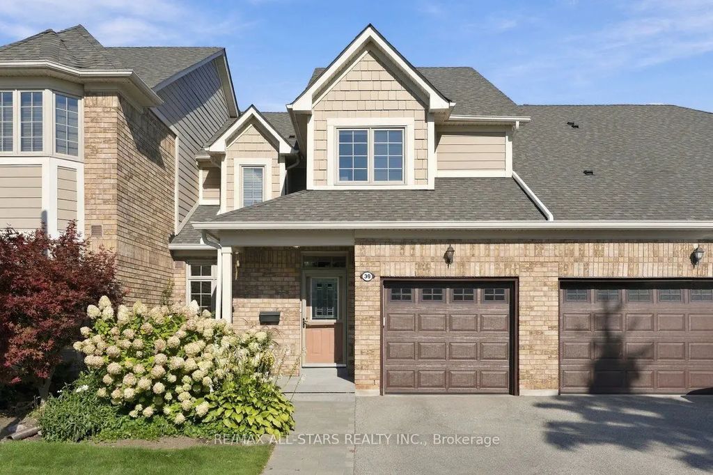 39 Louisbourg Way, Markham