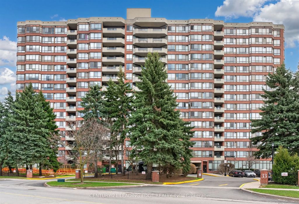 33 Weldrick Road E 1011, Richmond Hill
