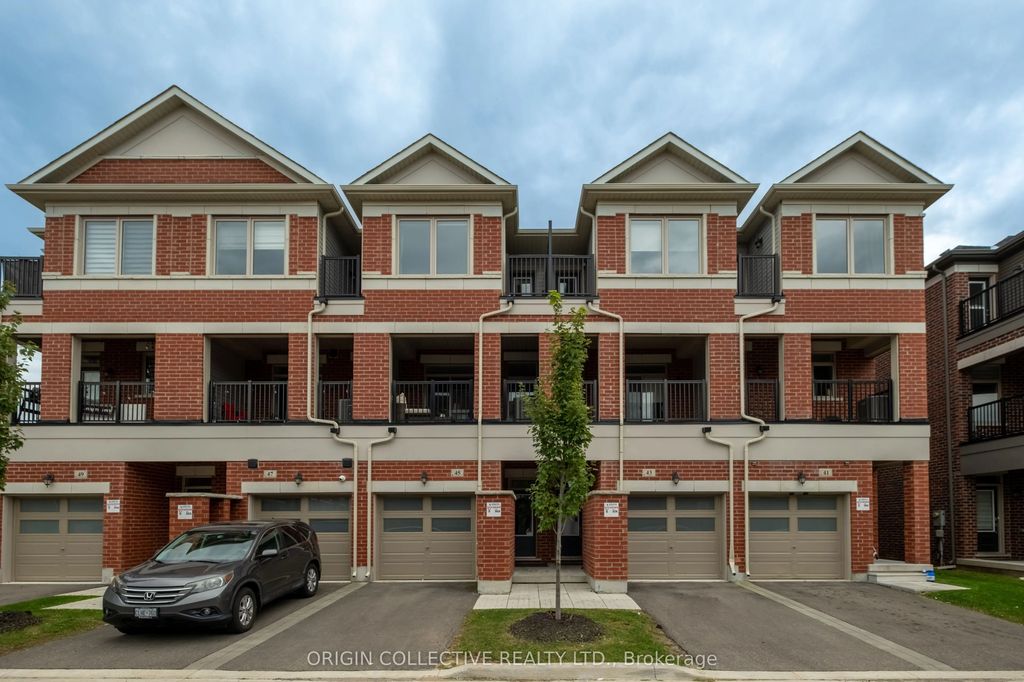 45 Carneros Way N, Markham