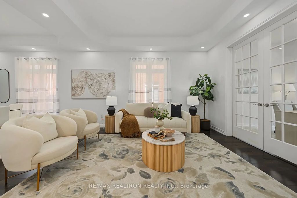 28 Brightside Avenue, Richmond Hill