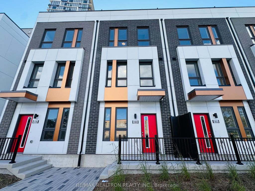 180 Anderson Avenue Th9, Markham