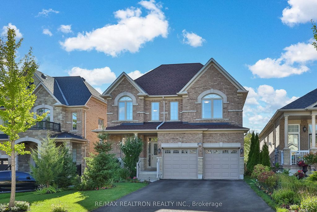 125 Lady Karen Crescent, Vaughan
