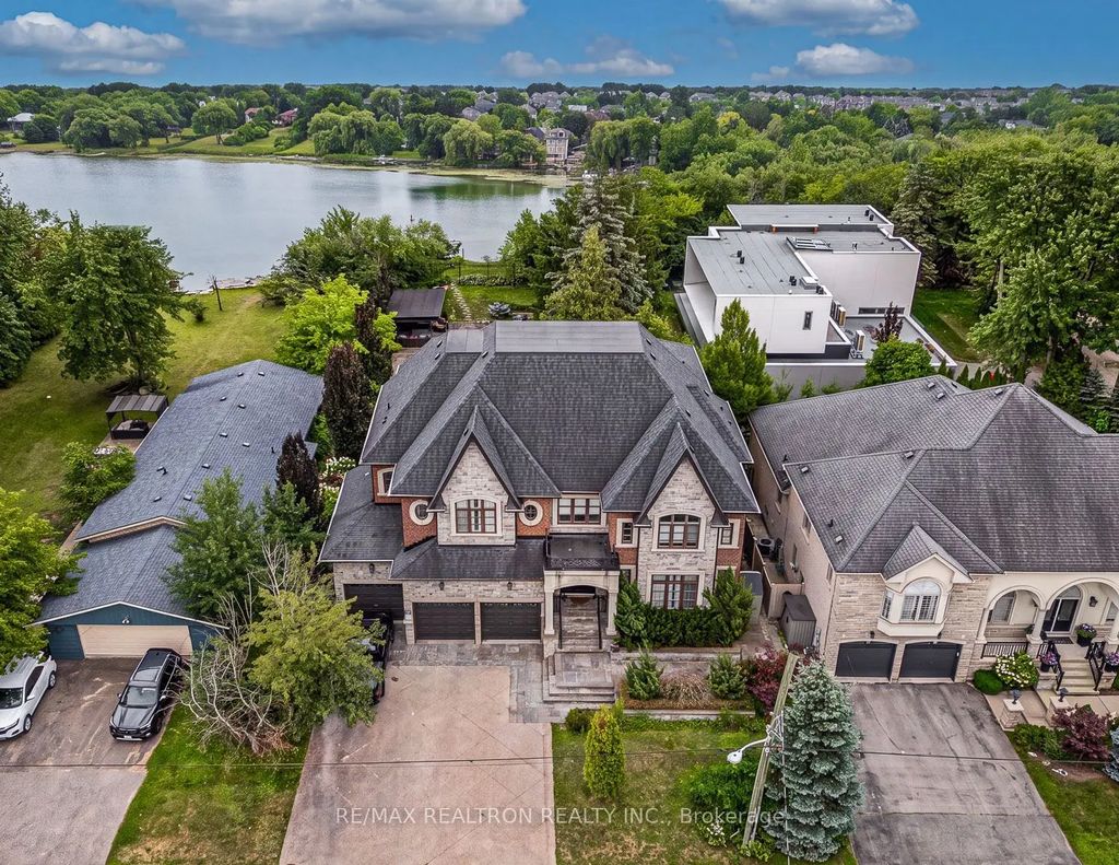 173 Lakeland Crescent, Richmond Hill