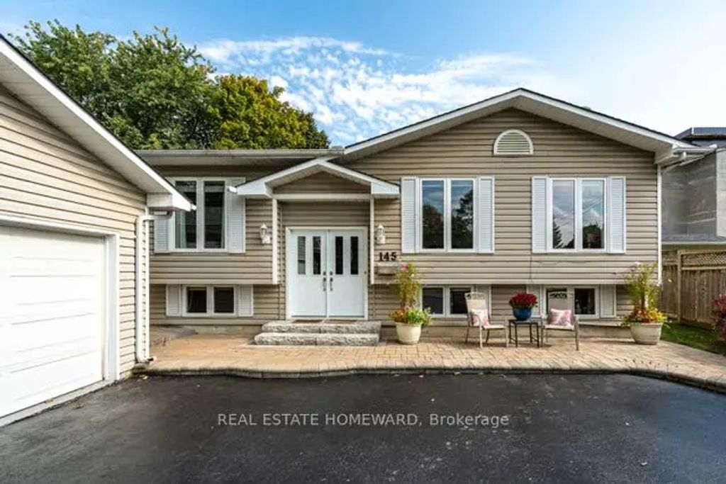 145 Carlson Drive Main, Newmarket