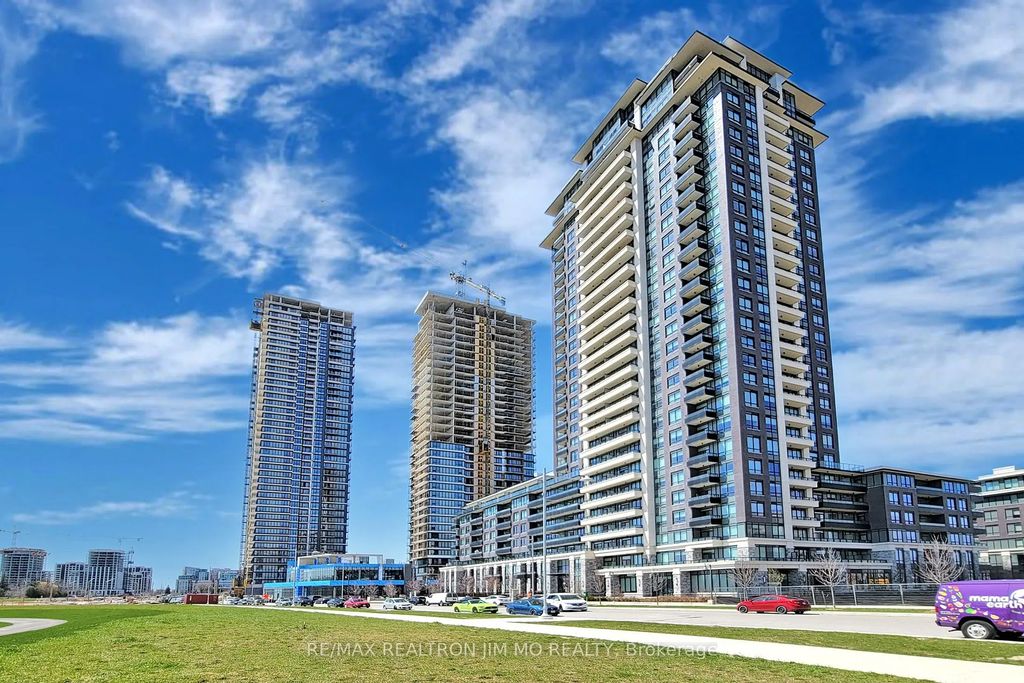 15 Water Walk Drive 616, Markham