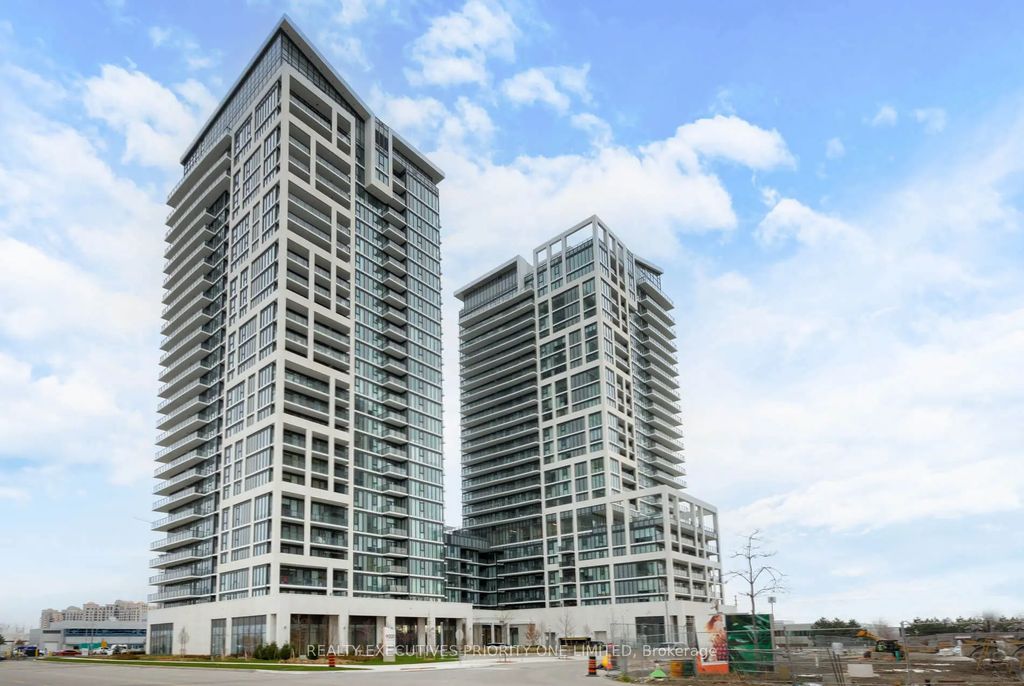 9000 Jane Street 923, Vaughan