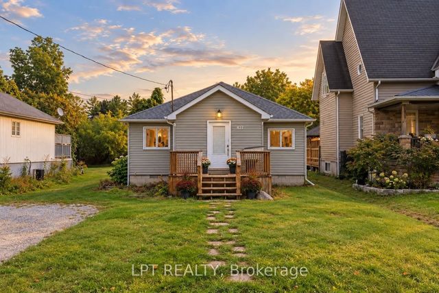 837 Montsell Avenue, Georgina