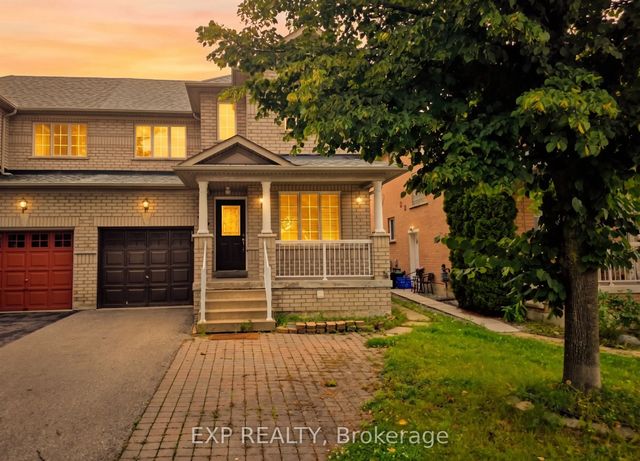 384 Flagstone Way Upper, Newmarket