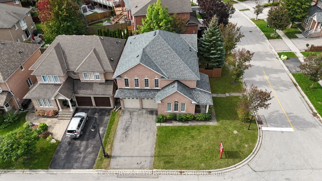 50 Greenbank Drive, Richmond Hill