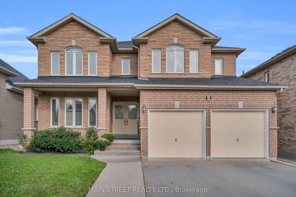 9 Emily Court, Richmond Hill