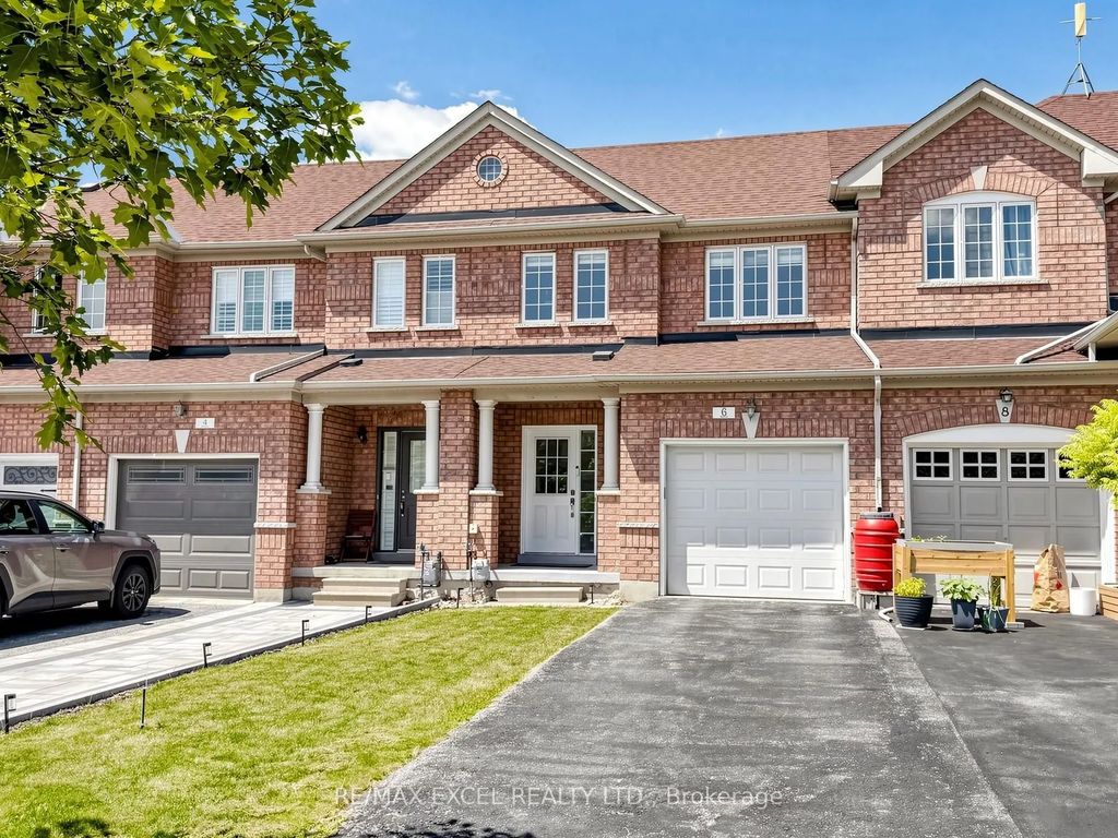 6 Barr Crescent, Aurora