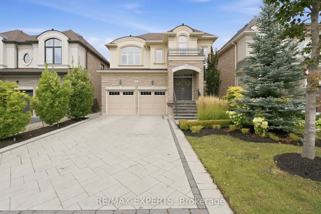 22 Garyscholl Road, Vaughan