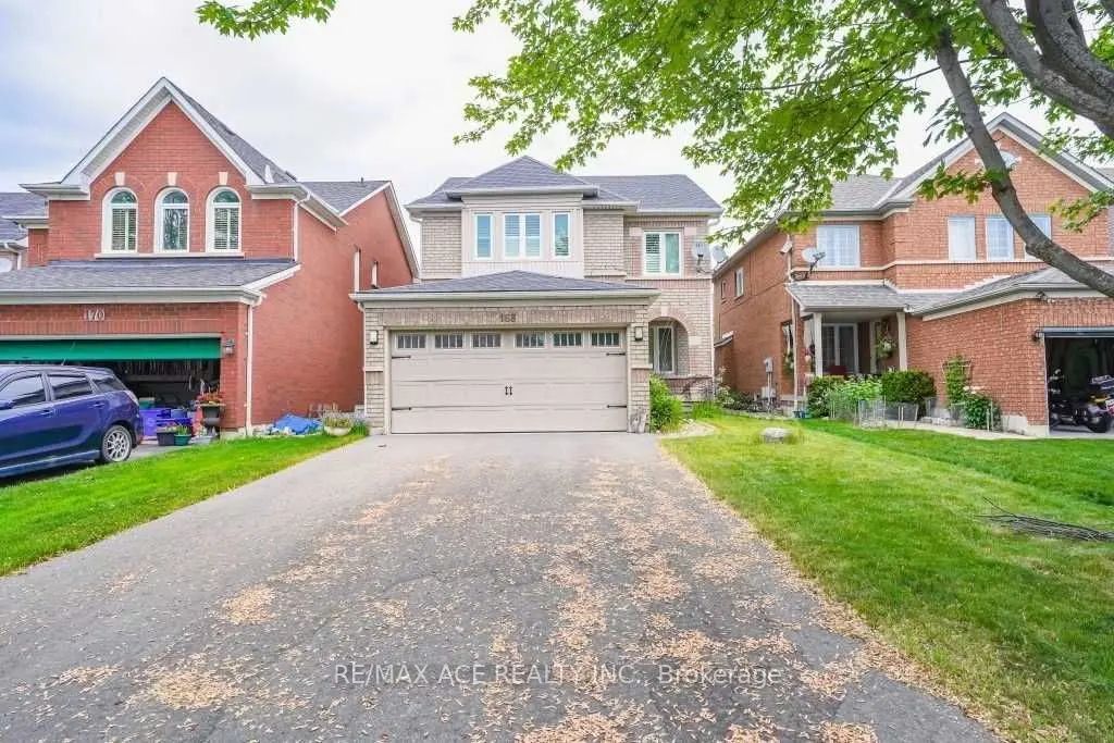 168 Roxbury Street, Markham
