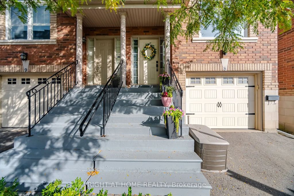 8032 Kipling Avenue 8, Vaughan
