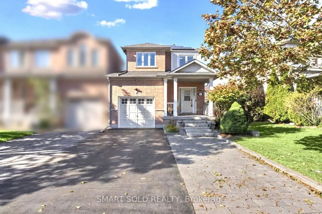 75 Rideau Drive, Richmond Hill