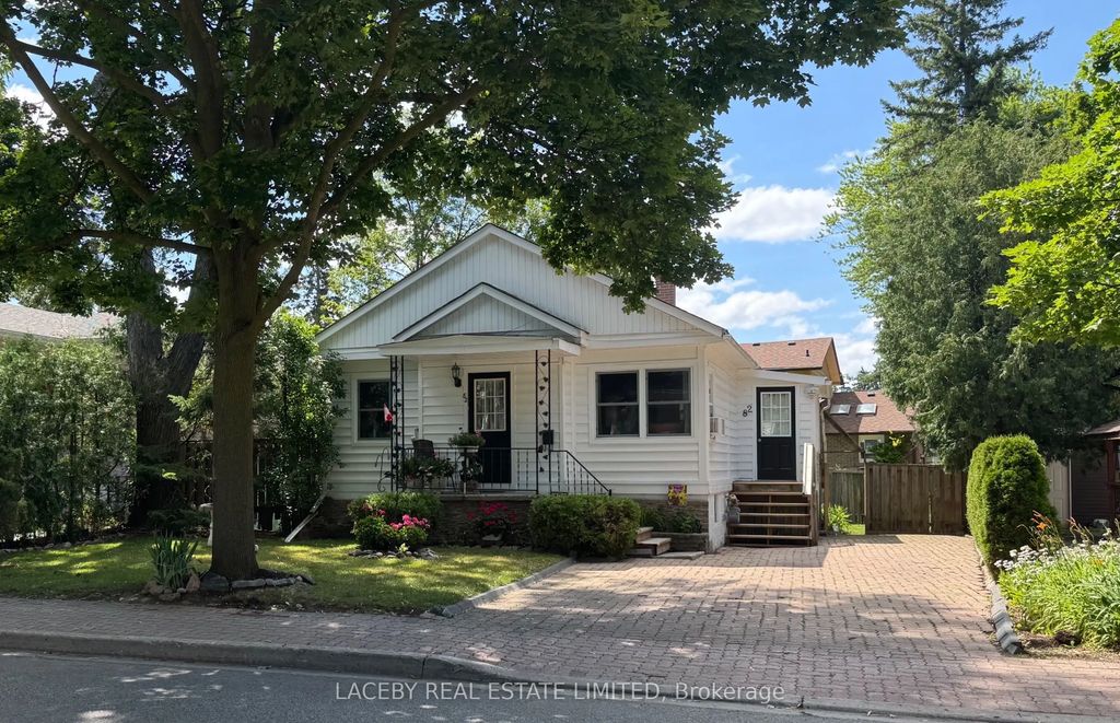82 Mill Street, Richmond Hill