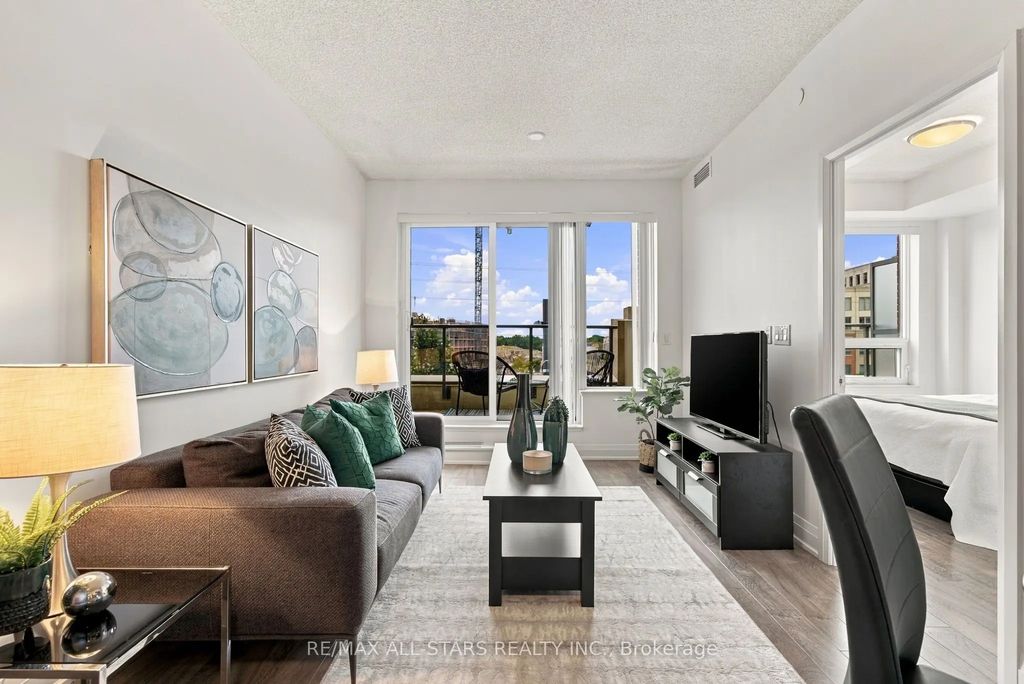 28 Uptown Drive 312, Markham