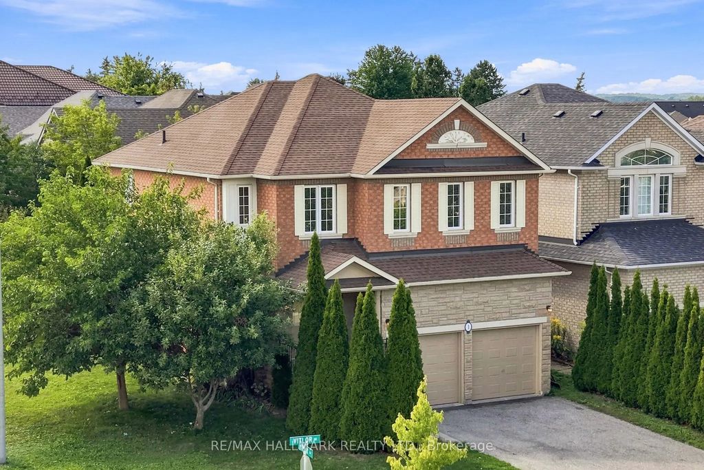 1 Vitlor Drive, Richmond Hill