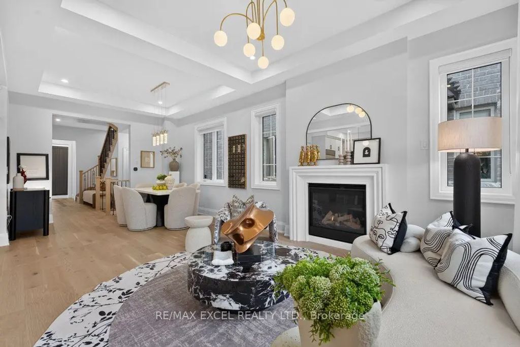 17 Cinquefoil Street, Richmond Hill