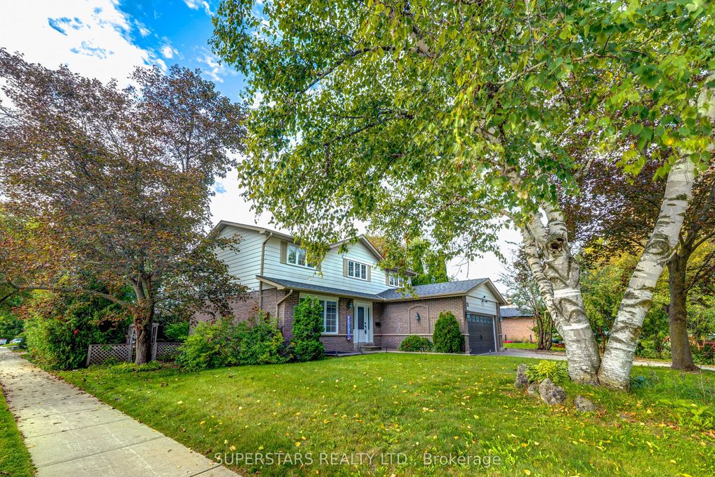 38 Sir Galahad Place, Markham