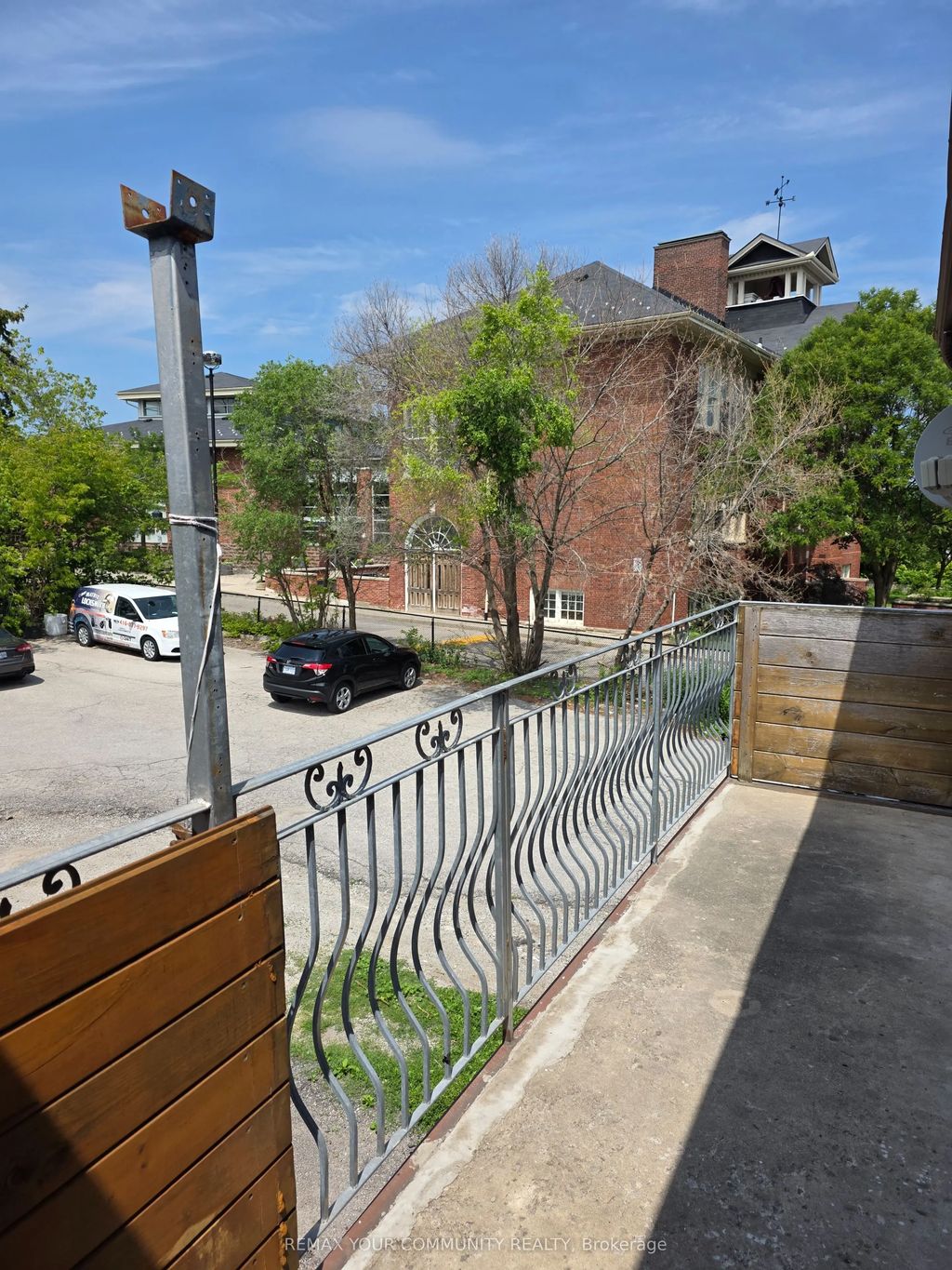 10088 Yonge Street 2, Richmond Hill