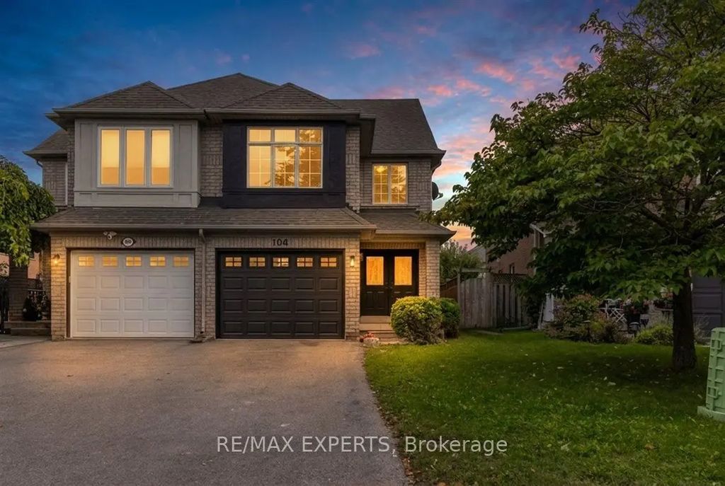 104 Echo Ridge Crescent, Vaughan