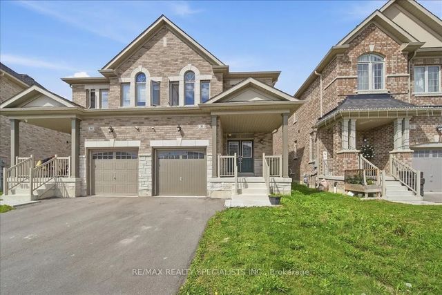 90 Ferragine Crescent, Bradford West Gwillimbury