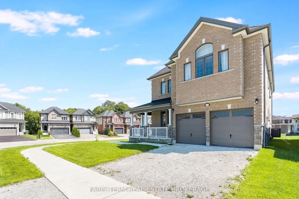 63 Wood Crescent, Essa
